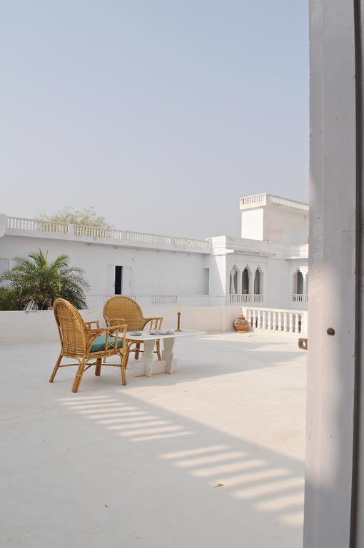 Savista Retreat Hotel Jaipur Exterior foto